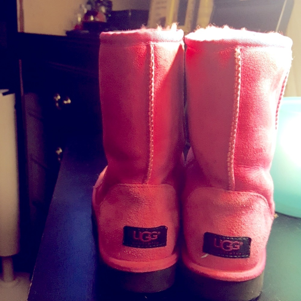 Pink Ugg boots - Picture 2 of 4